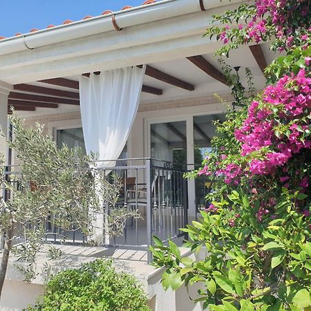 Villa Bella Banjol Ngoại thất bức ảnh