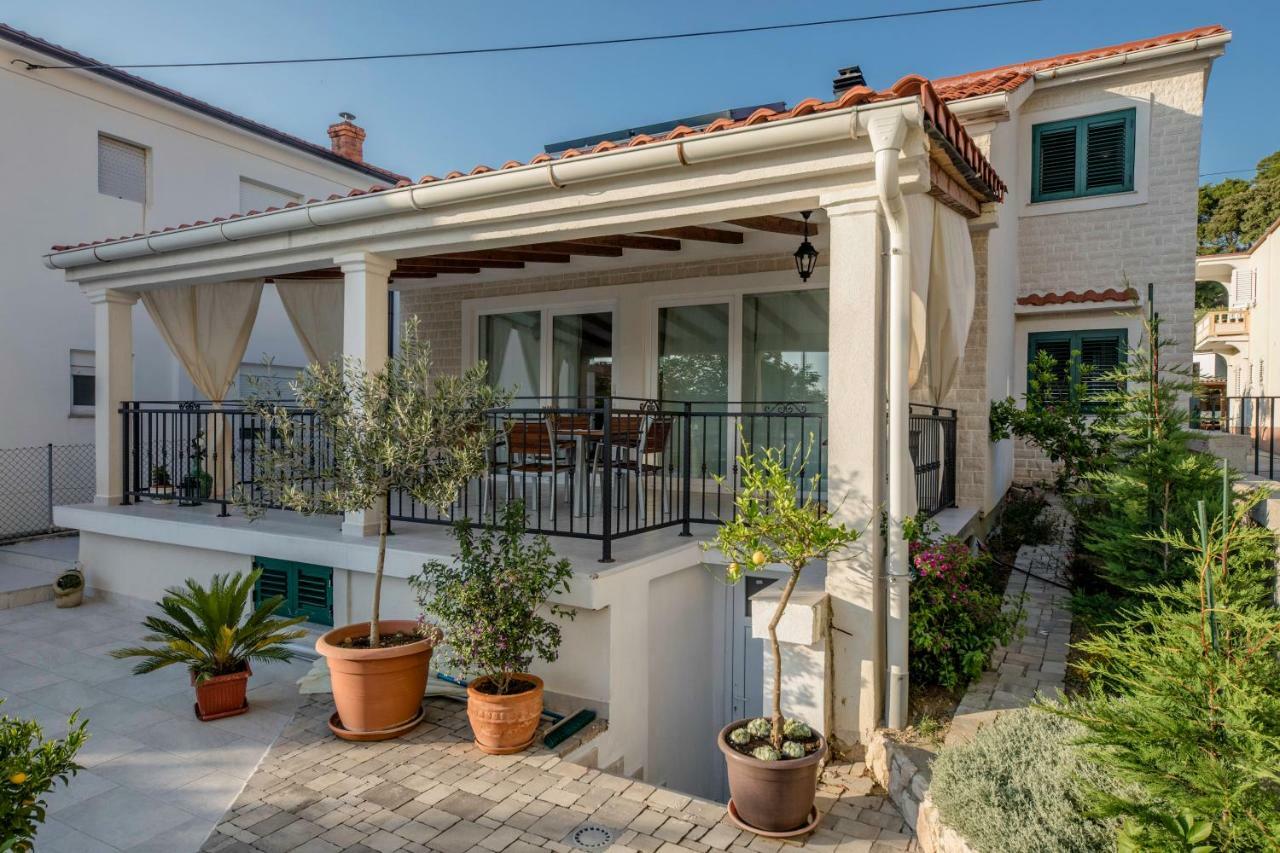 Villa Bella Banjol Ngoại thất bức ảnh