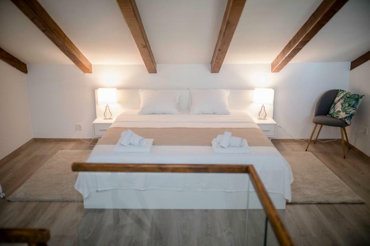 Villa Bella Banjol Ngoại thất bức ảnh